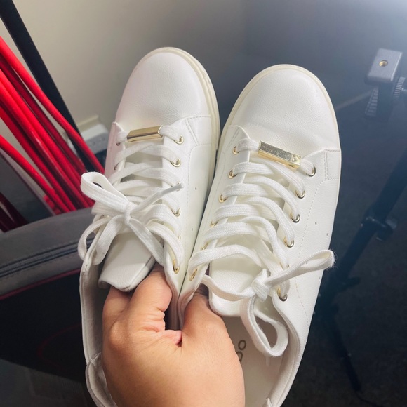 ALDO WHITE SNEAKERS - Picture 3 of 4